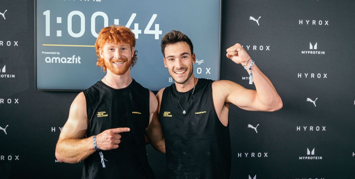 Autor Hannes und sein Hyrox-Partner nach dem Zieleinlauf