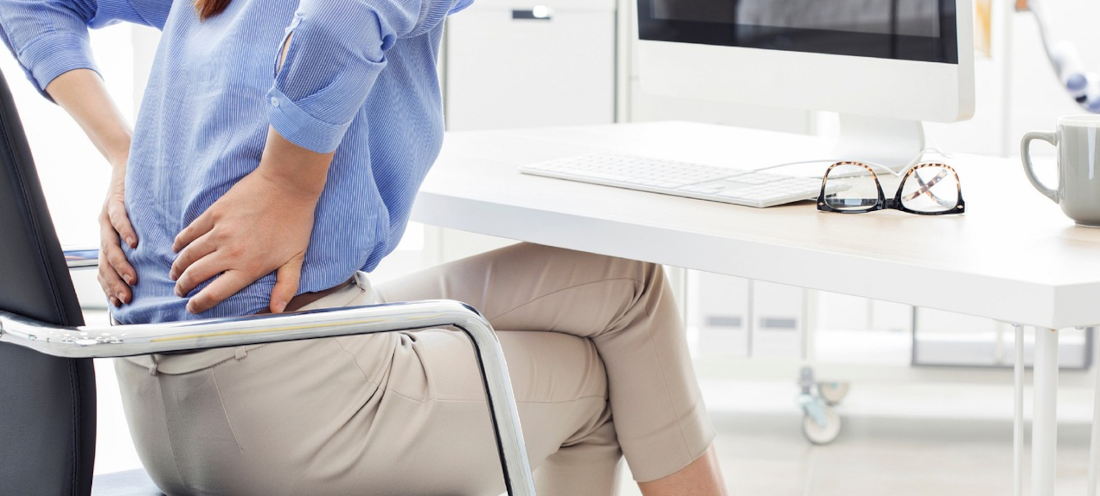 Rückenschmerzen in der Belegschaft: Ein Grund für ein gutes betriebliches Gesundheitsmanagement